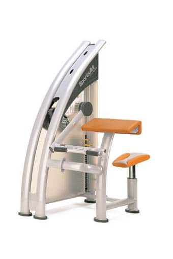 Machine biceps curl